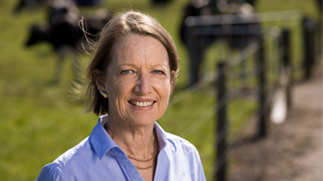 Dr Jacqueline Rowarth